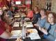 Sortie au restaurant : partage et convivialité Résidence Nouvelle Orléans Toulouse